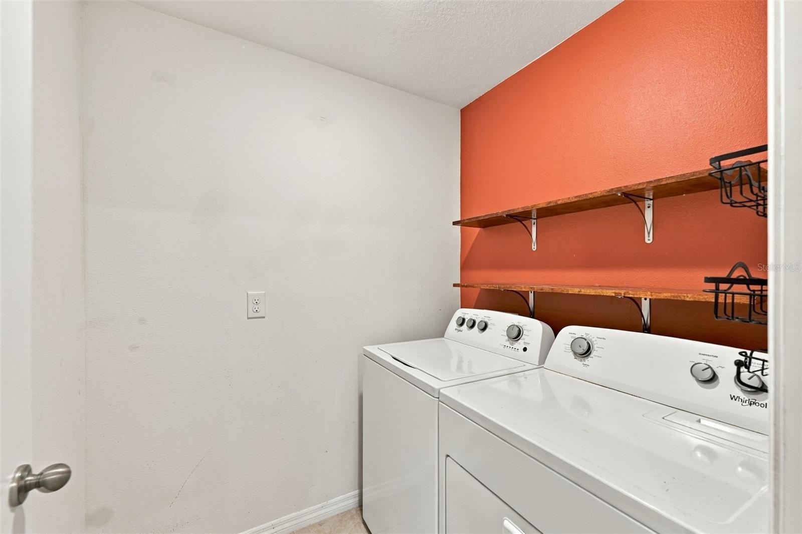 7980 Broad Pointe Dr Property Photo 32