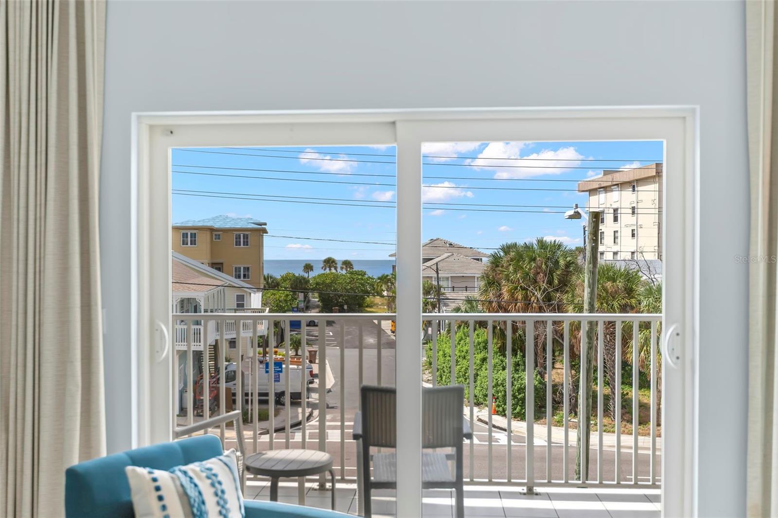 13101 GULF BLVD #1302 Property Photo 1