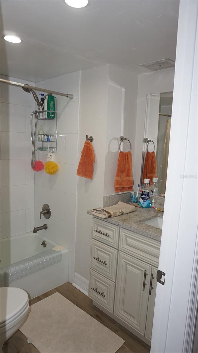 300 64th Ave #119 Property Photo 21