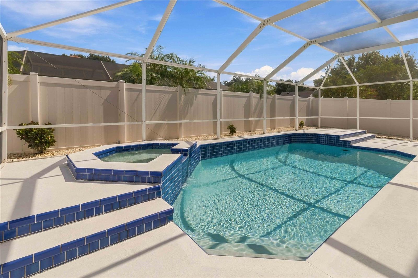 1123 Lumsden Pointe Blvd Property Photo 2