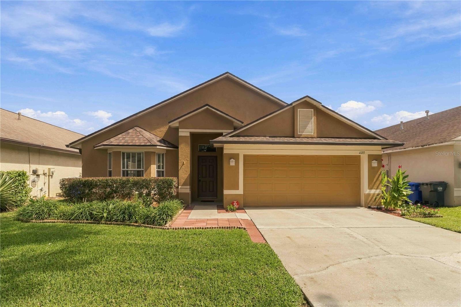 1123 Lumsden Pointe Blvd Property Photo 35