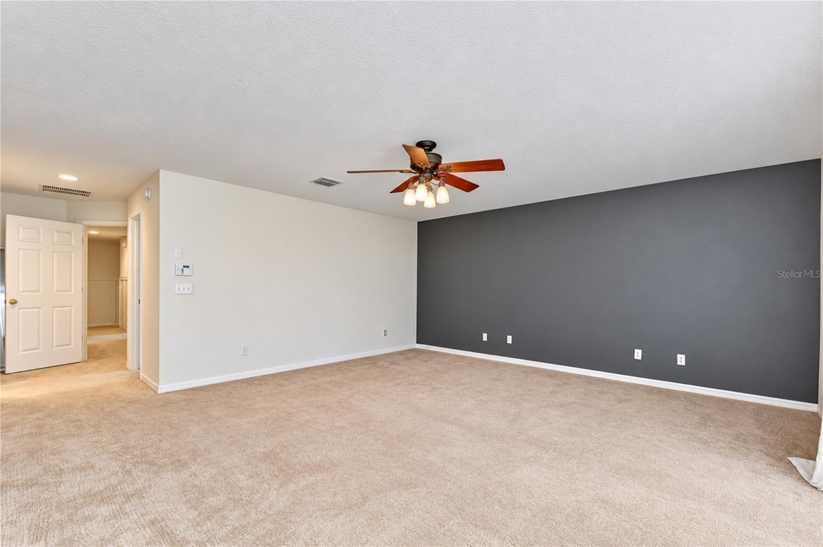 828 Lumsden Reserve Dr Property Photo 14