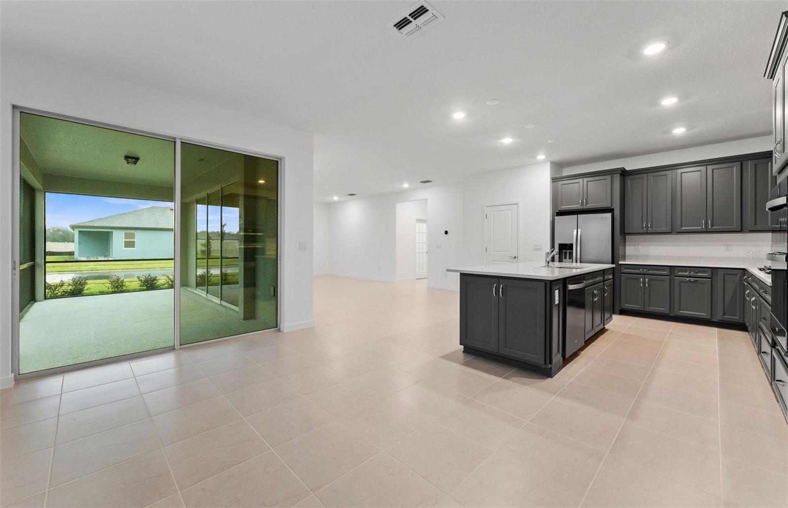 37231 Clinch Cir Property Photo 6