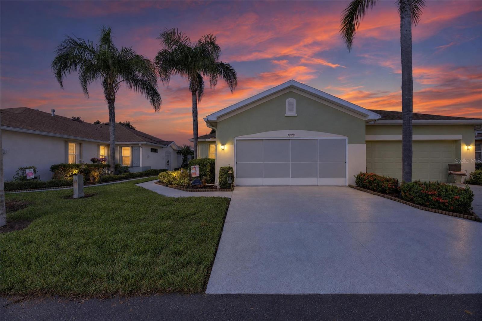 1229 Huntington Greens Dr #12 Property Photo 1