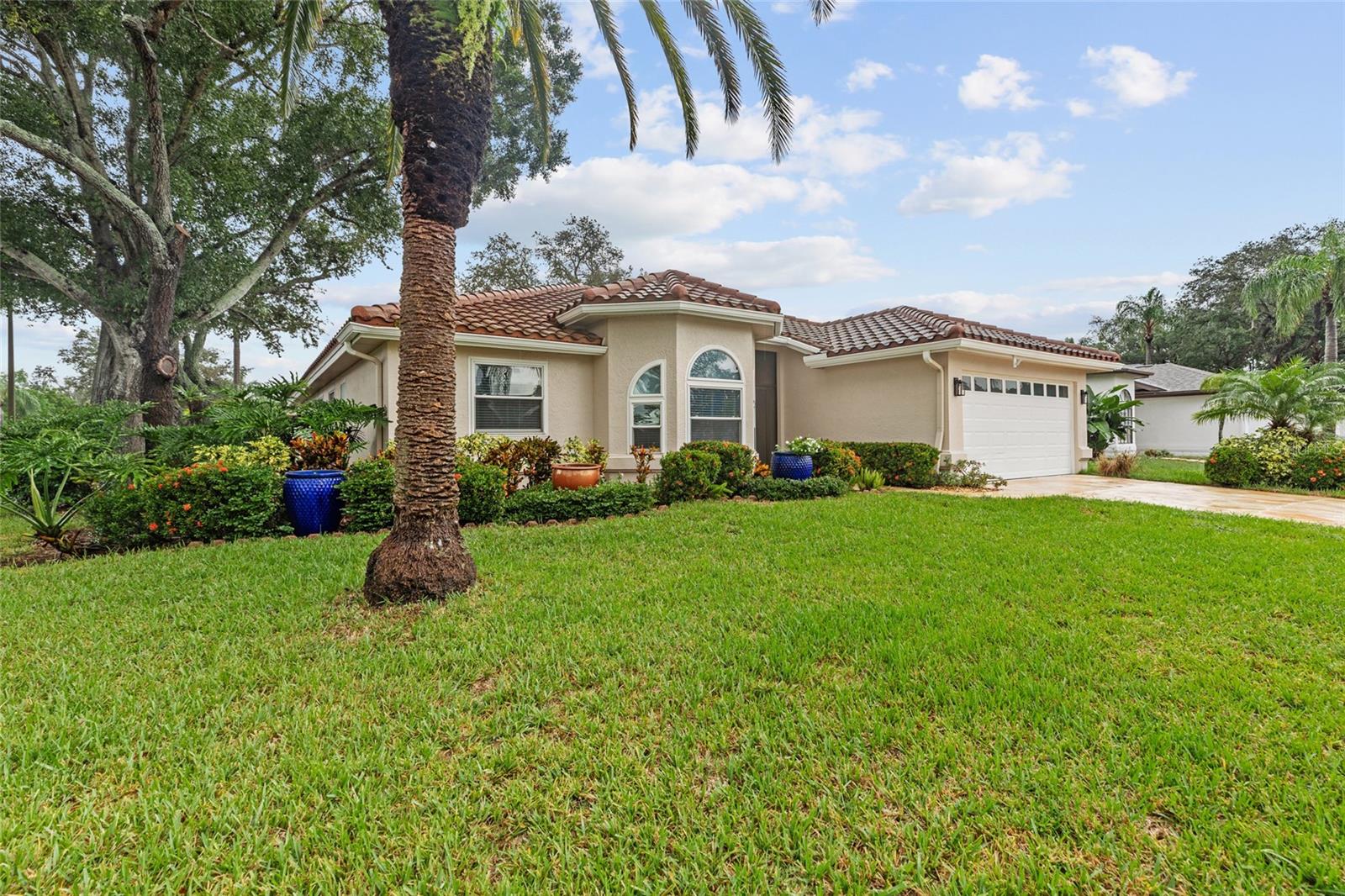 4897 Harbor Woods Dr Property Photo 3