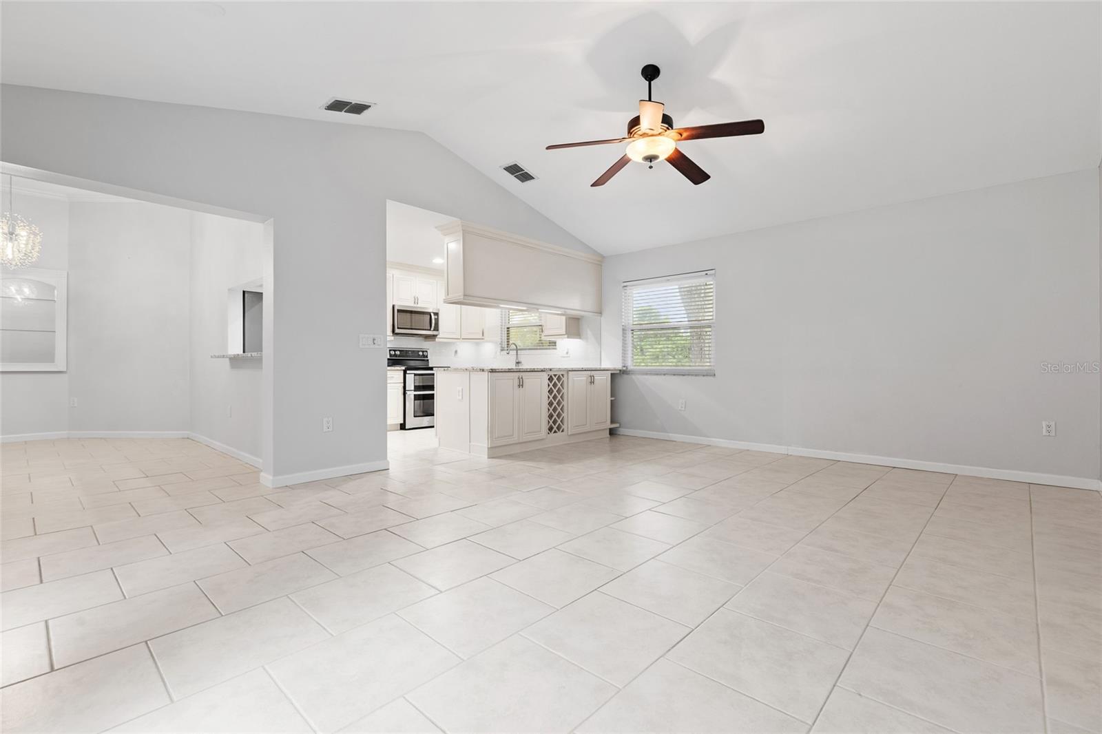 4897 Harbor Woods Dr Property Photo 12