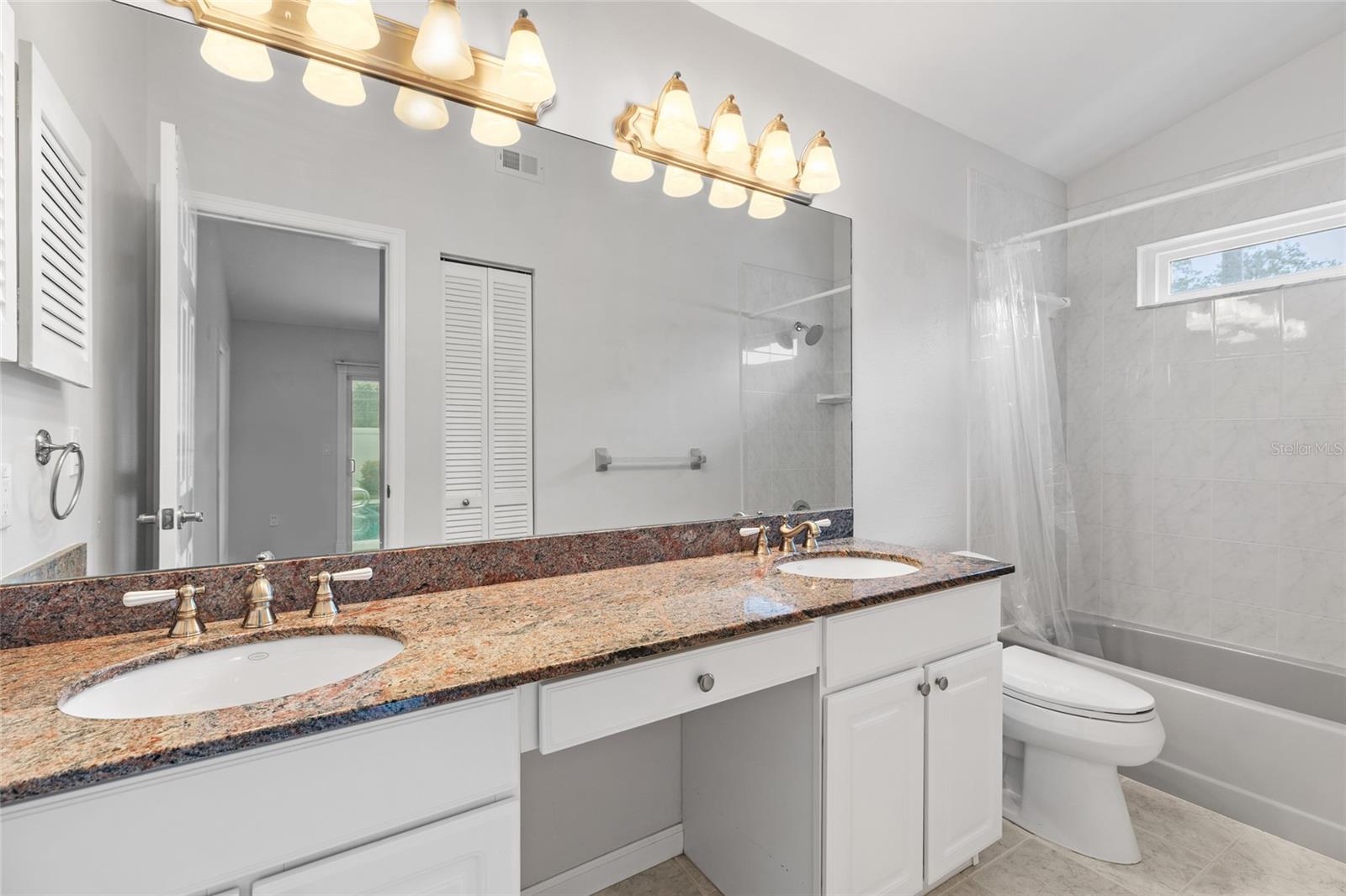 4897 Harbor Woods Dr Property Photo 33