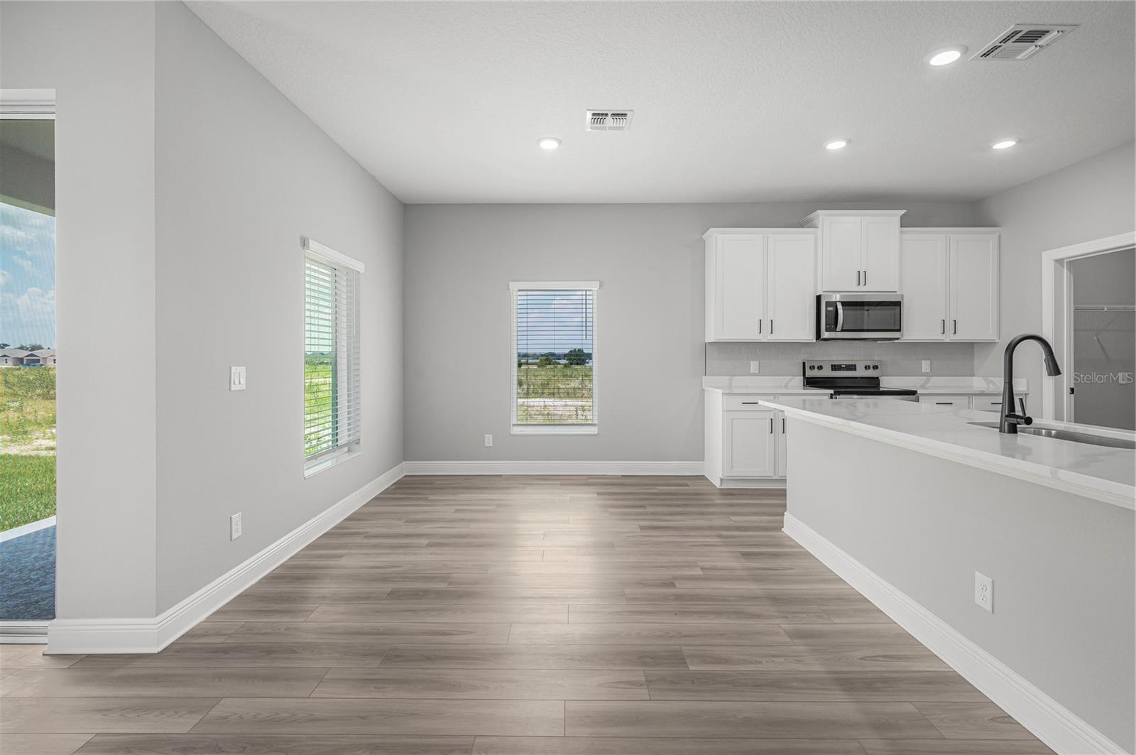3339 Chinotto Dr Property Photo 13