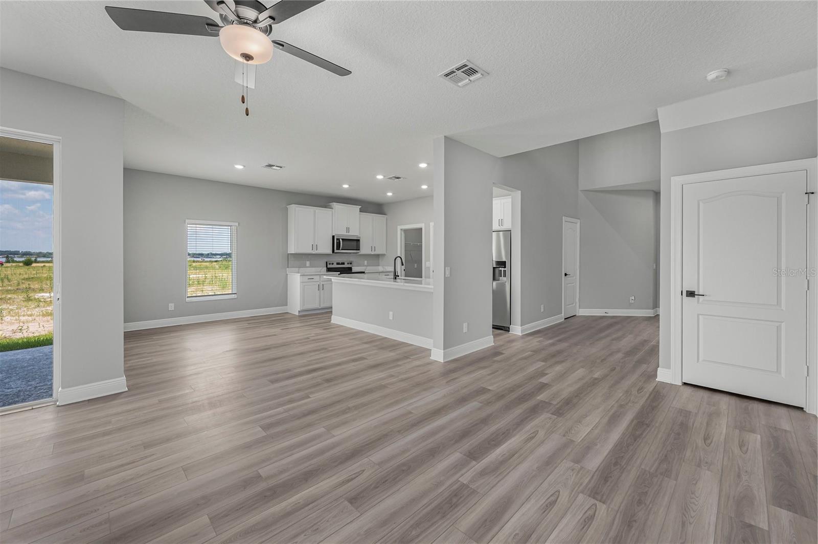 3339 Chinotto Dr Property Photo 15