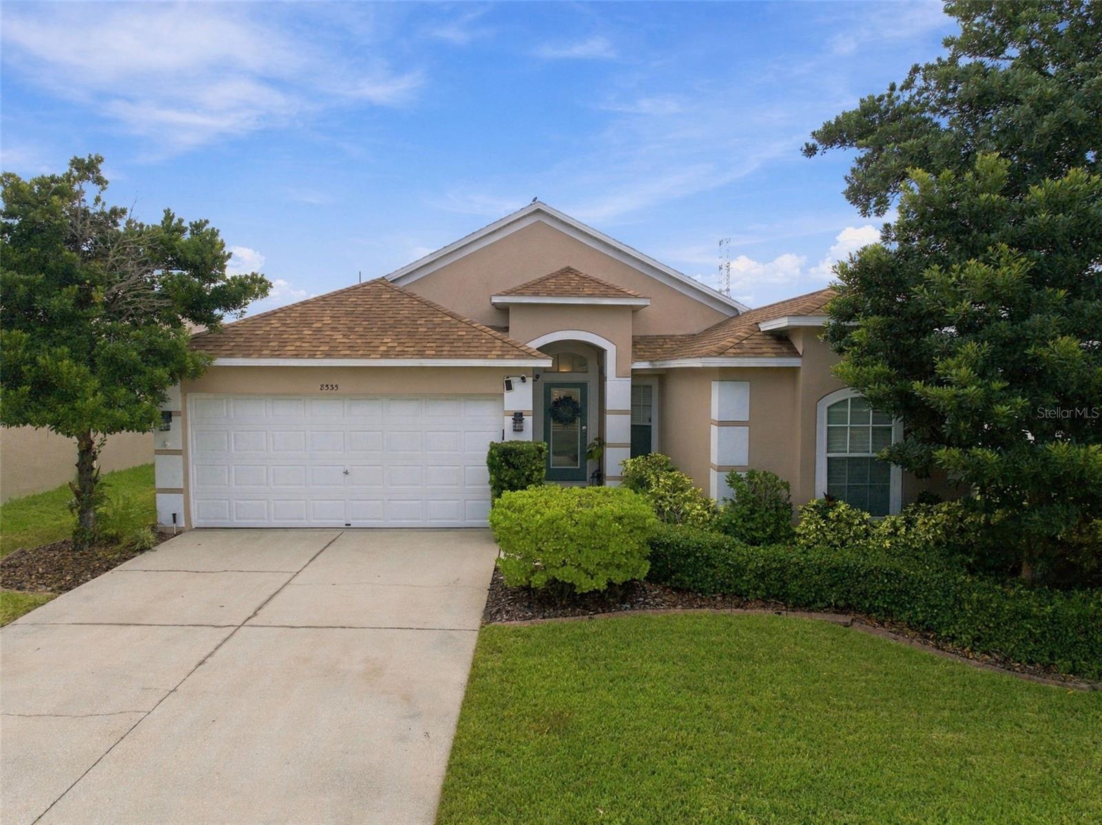 8335 Canterbury Lake Blvd Property Photo
