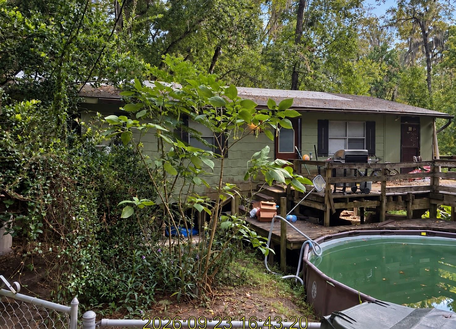 1715 Forbes St Property Photo 1