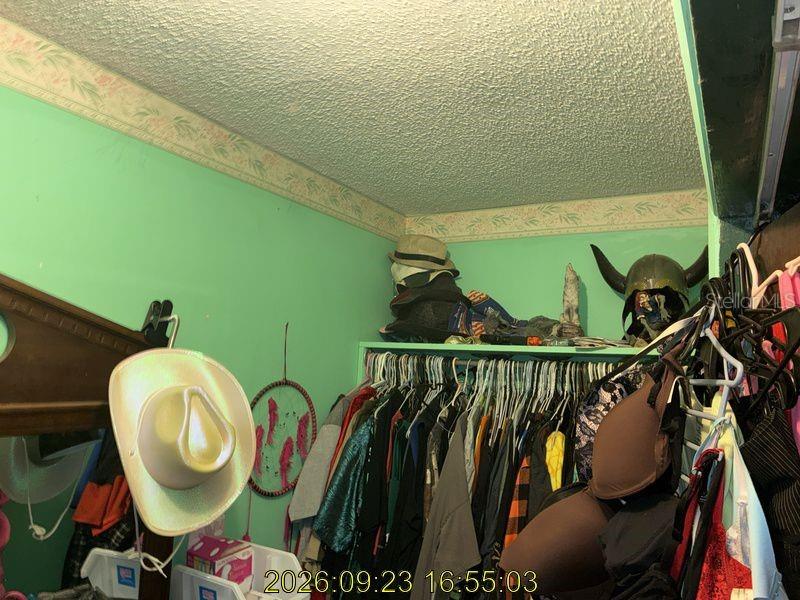 1715 Forbes St Property Photo 10