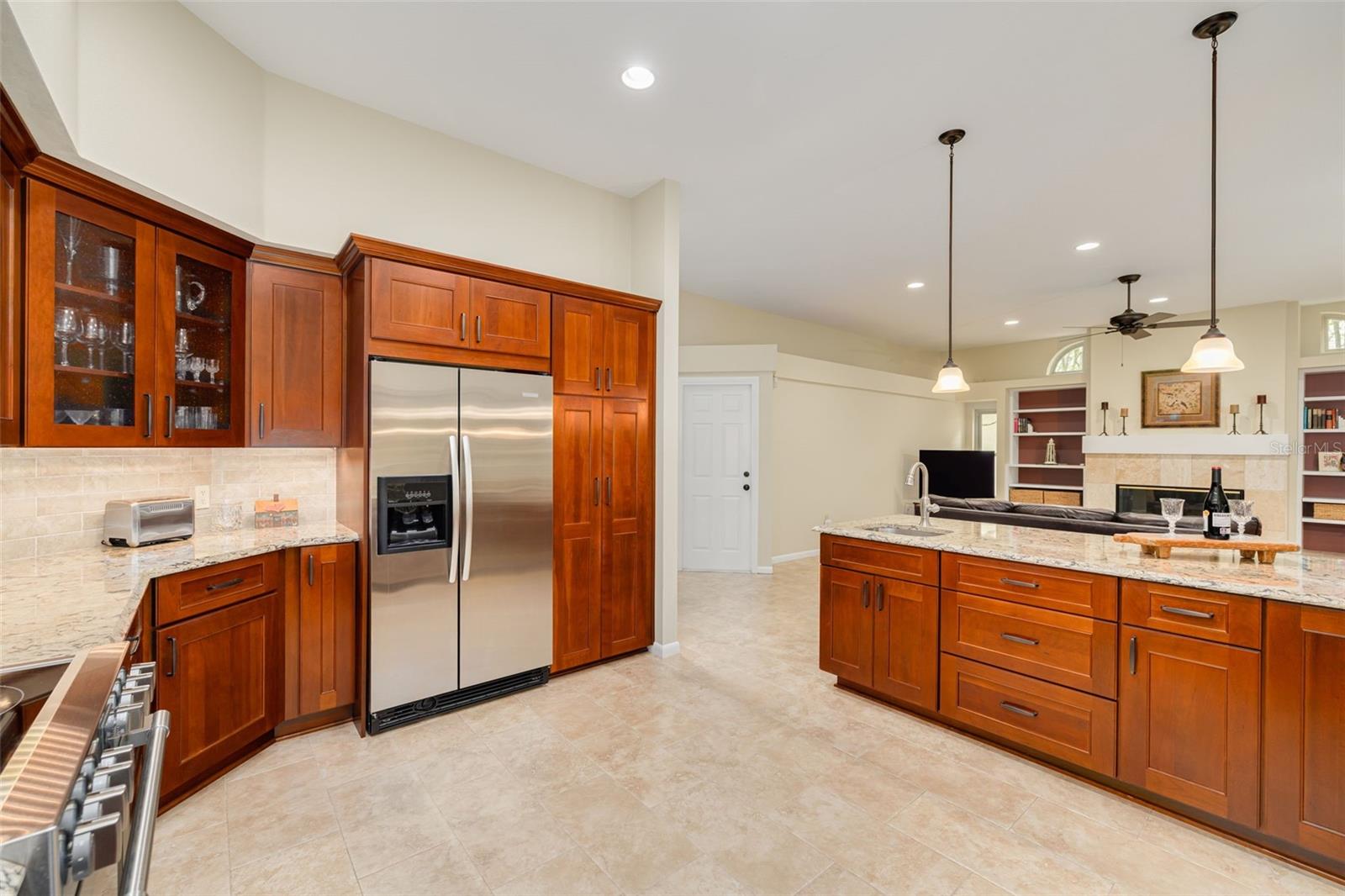 2715 Country Woods Ln Property Photo 14