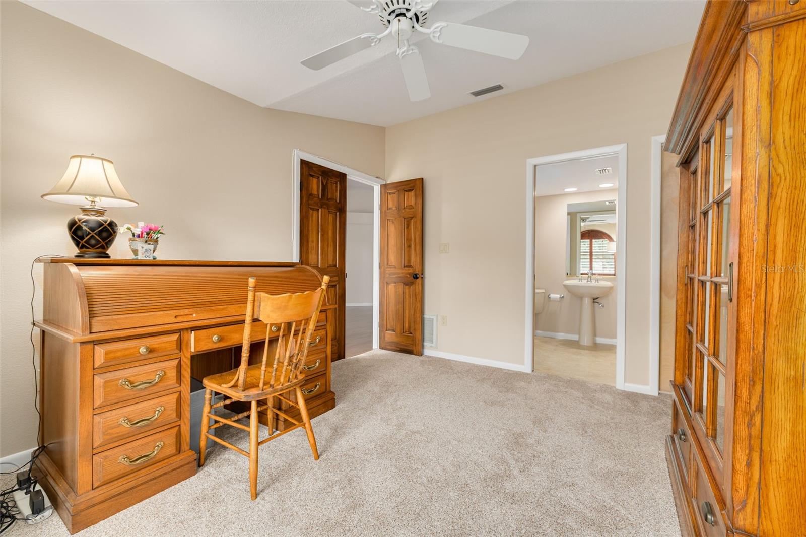 2715 Country Woods Ln Property Photo 43