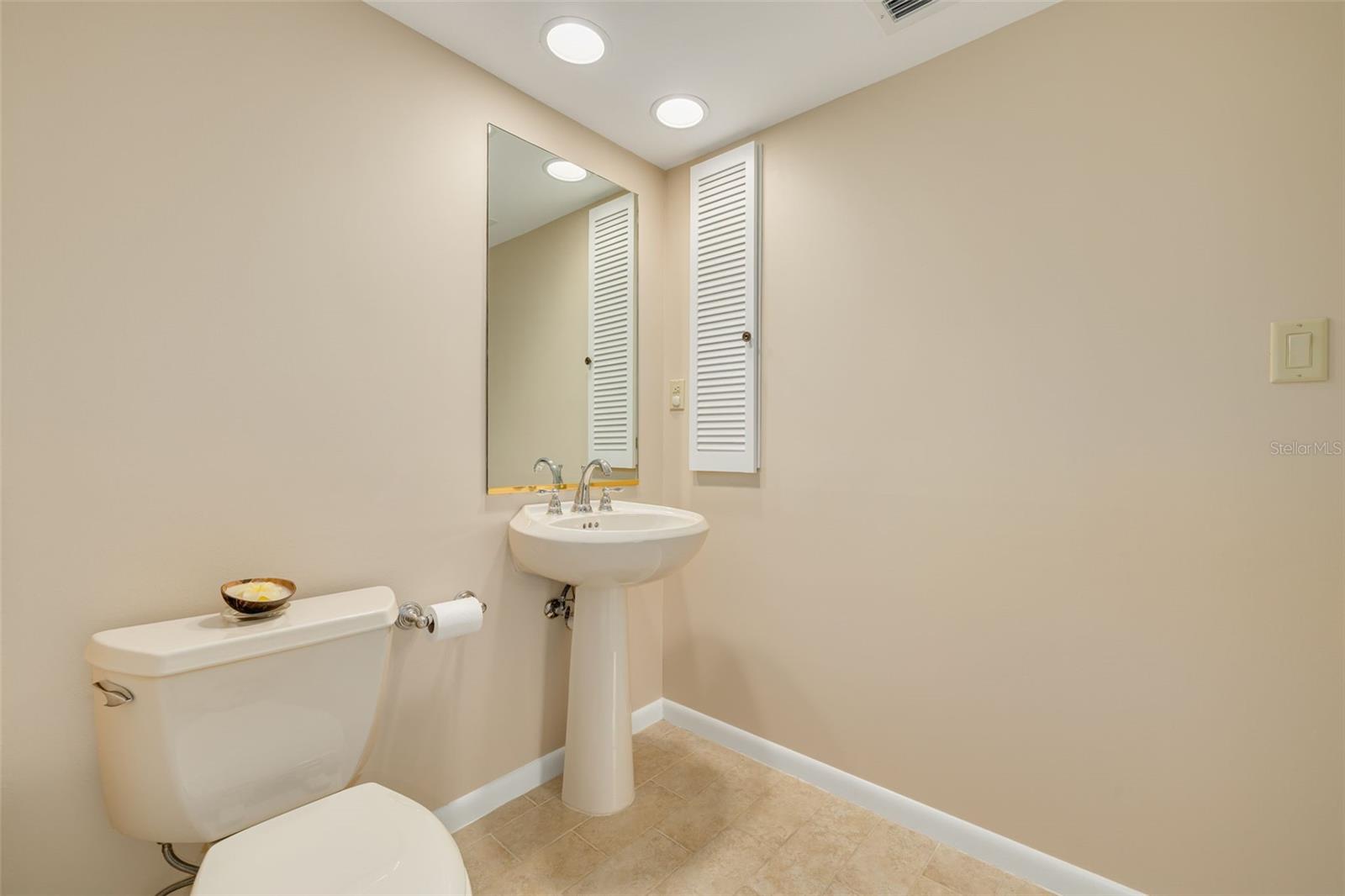 2715 Country Woods Ln Property Photo 44