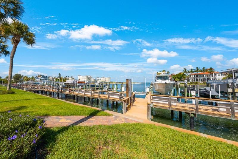1060 Pinellas Bayway S #103 Property Photo 4