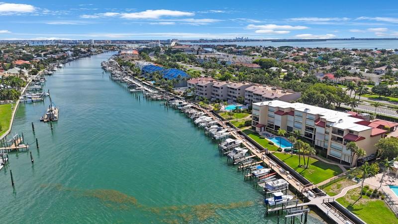 1060 Pinellas Bayway S #103 Property Photo 5