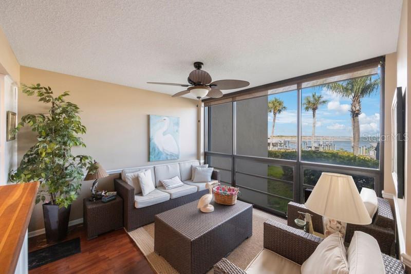 1060 Pinellas Bayway S #103 Property Photo 12