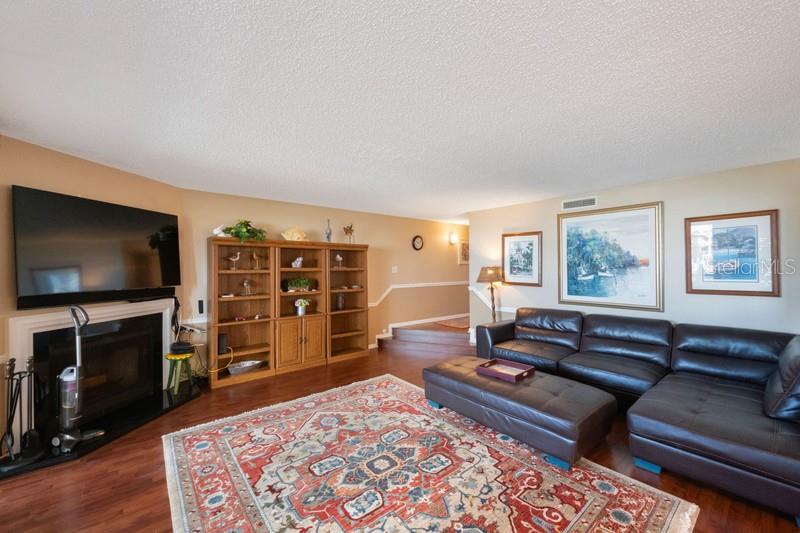 1060 Pinellas Bayway S #103 Property Photo 16