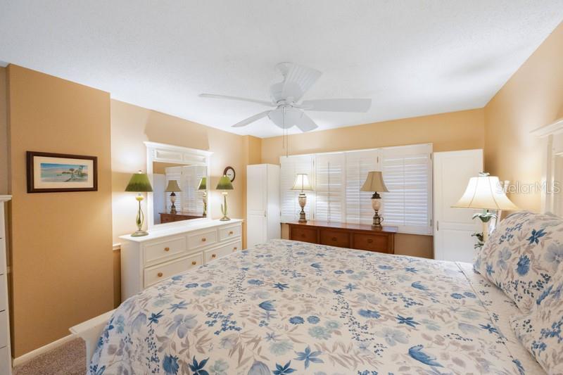 1060 Pinellas Bayway S #103 Property Photo 28