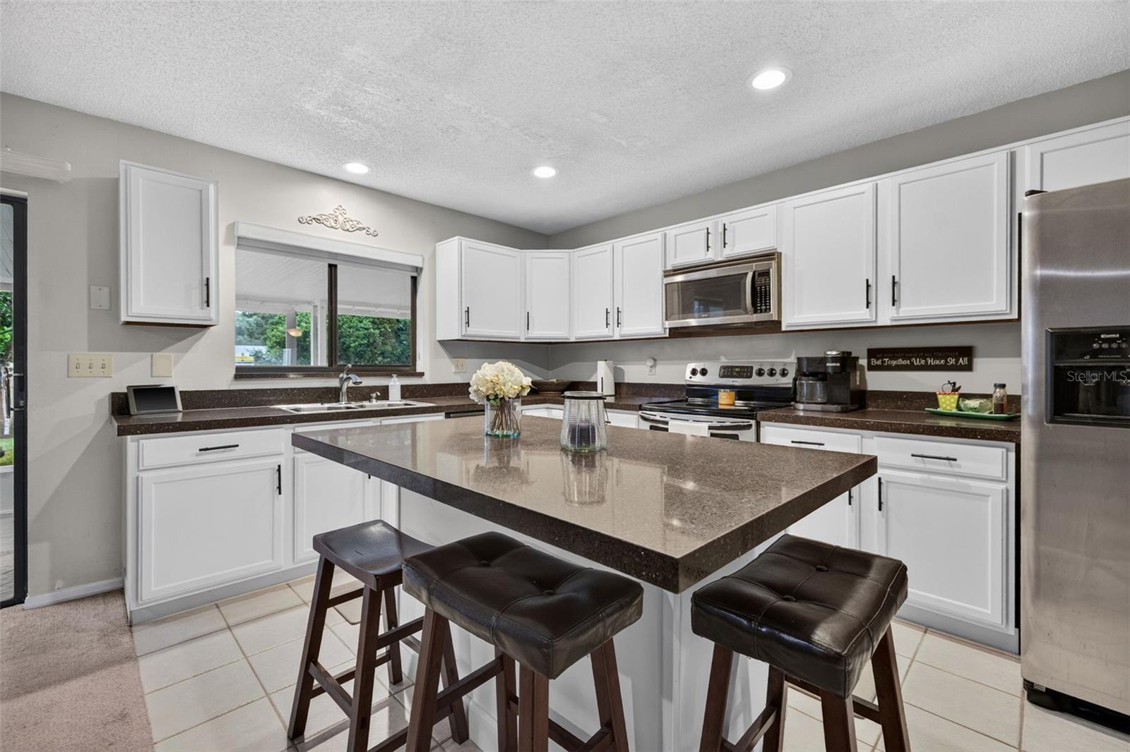 18301 Big Pond Way Property Photo 11