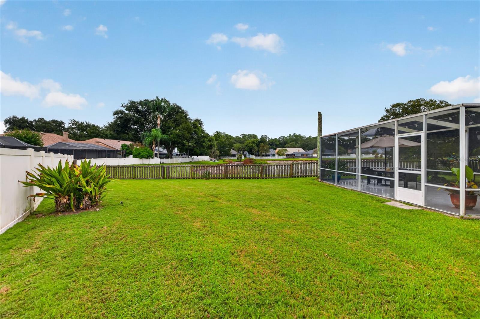 18301 Big Pond Way Property Photo 34