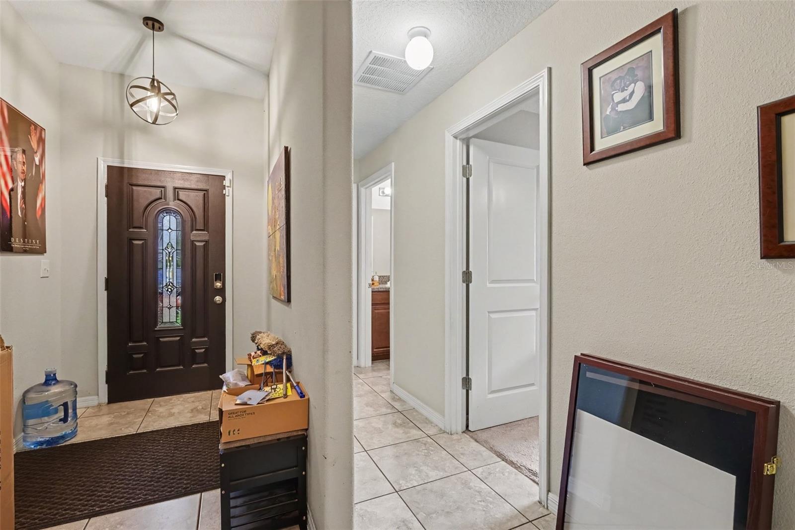 223 Cascade Bend Dr Property Photo 5