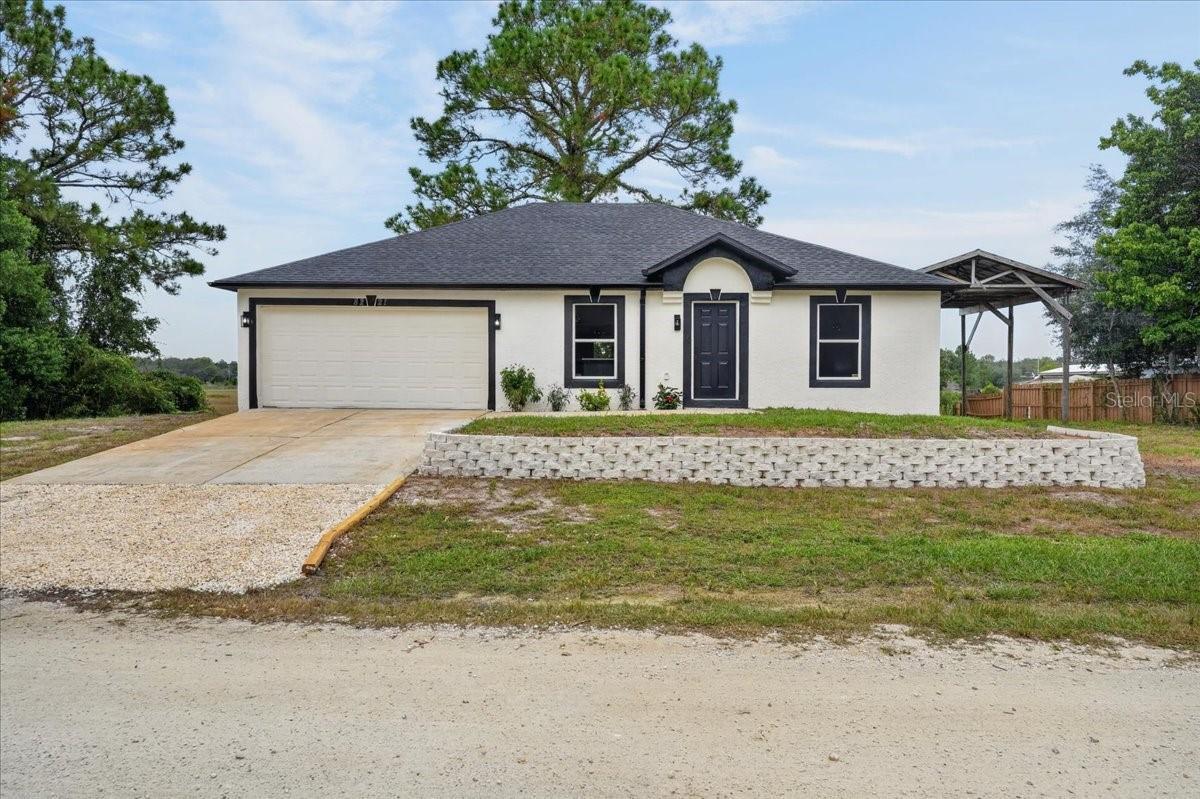 8221 Normandy Dr Property Photo 2