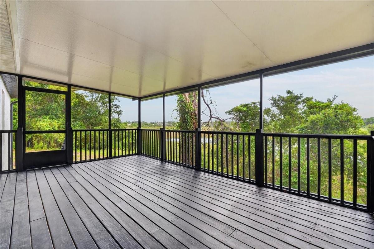 8221 Normandy Dr Property Photo 32