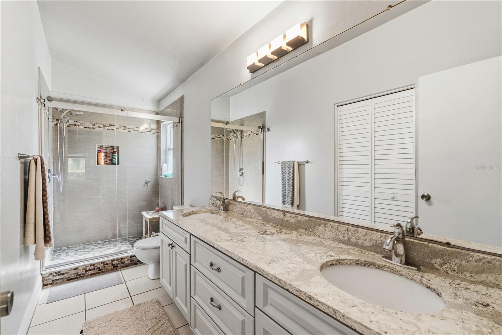 8761 Huntfield St Property Photo 15