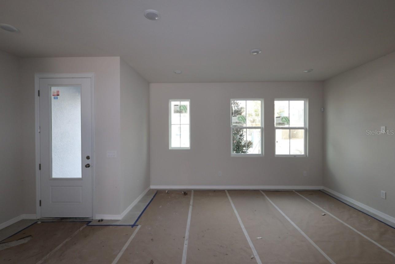 5620 Coopers Hawk Trl Property Photo 8