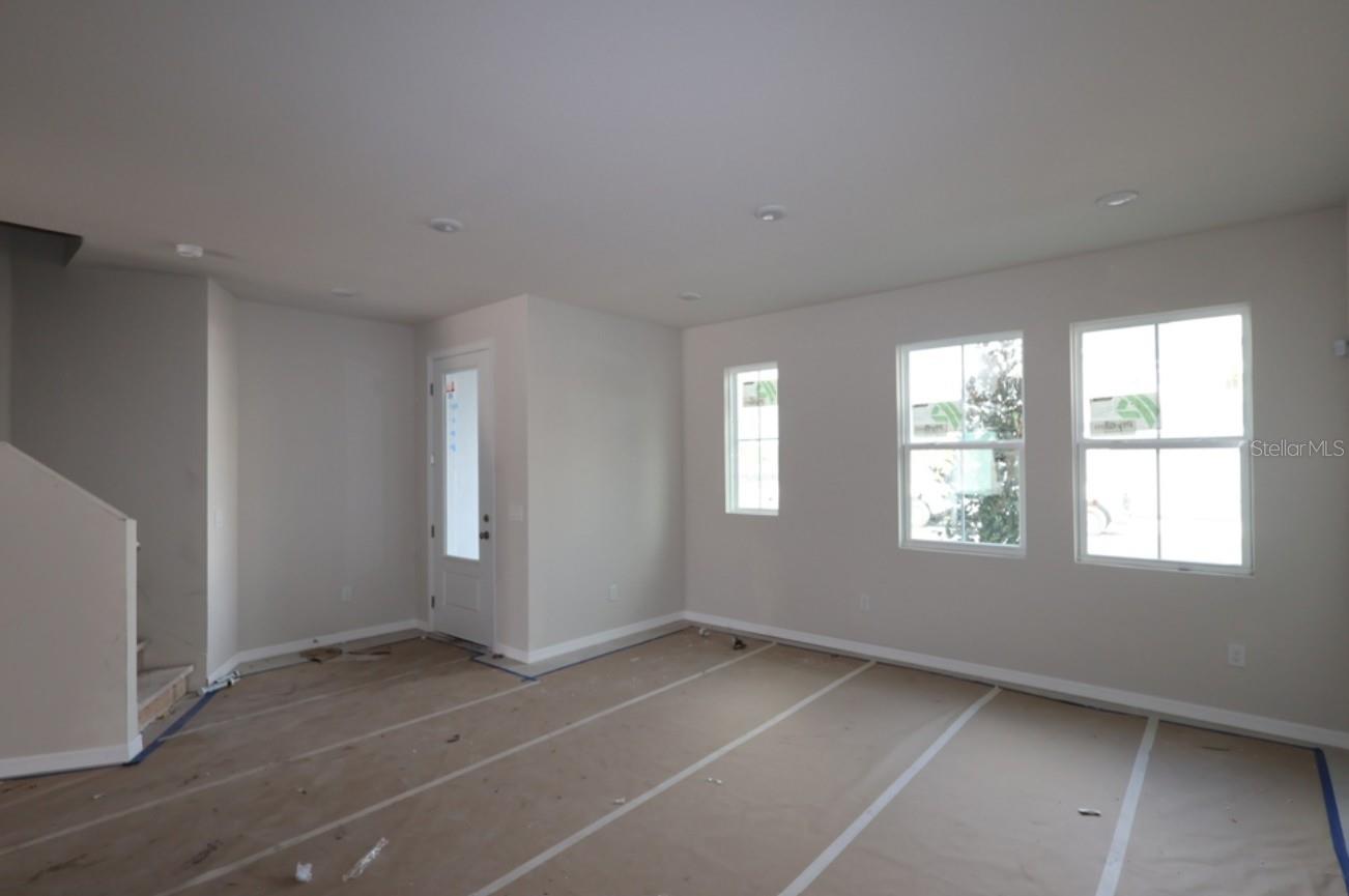 5620 Coopers Hawk Trl Property Photo 9
