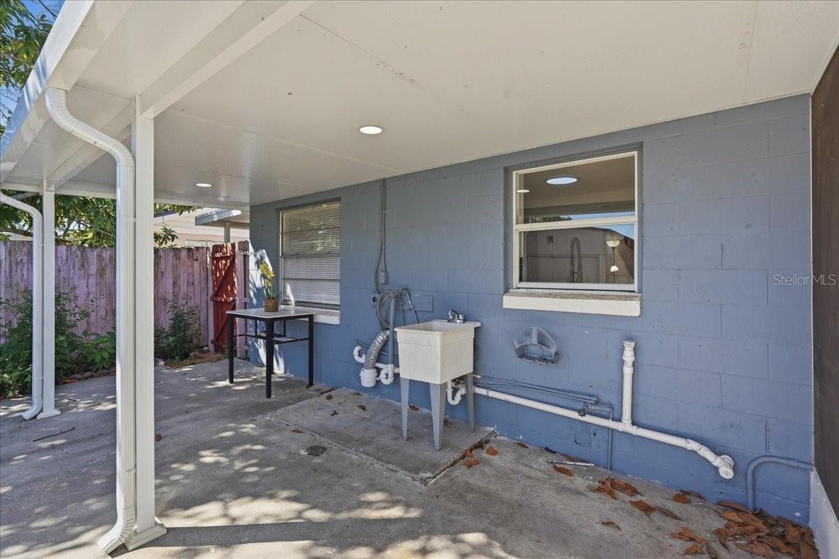 7603 Woodland Oaks Ct Property Photo 27