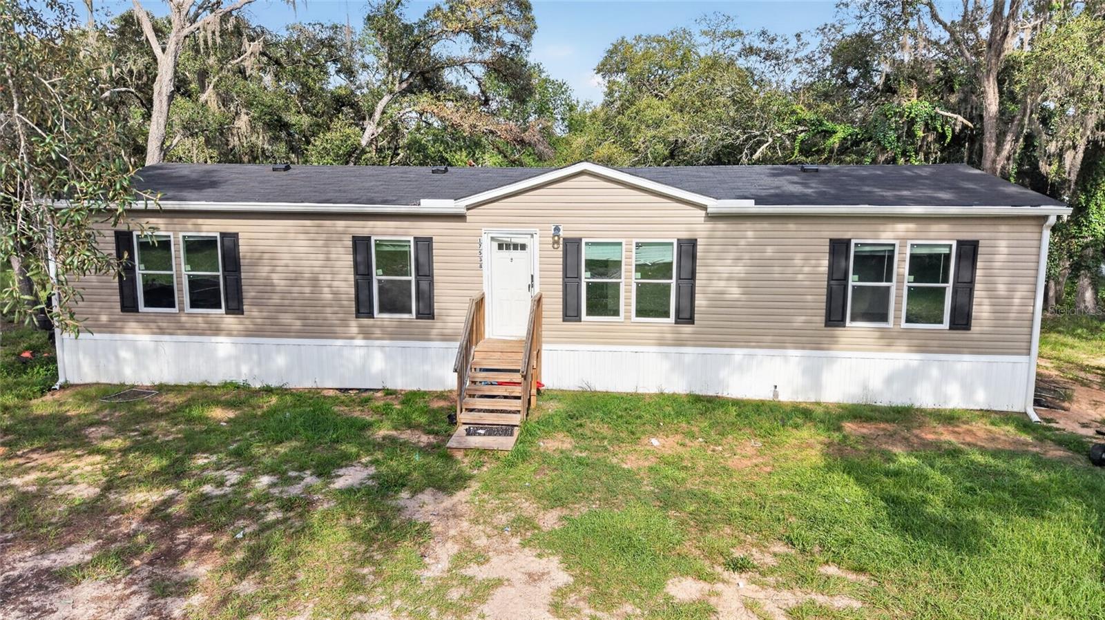 17538 Evelyn Ct Property Photo 1