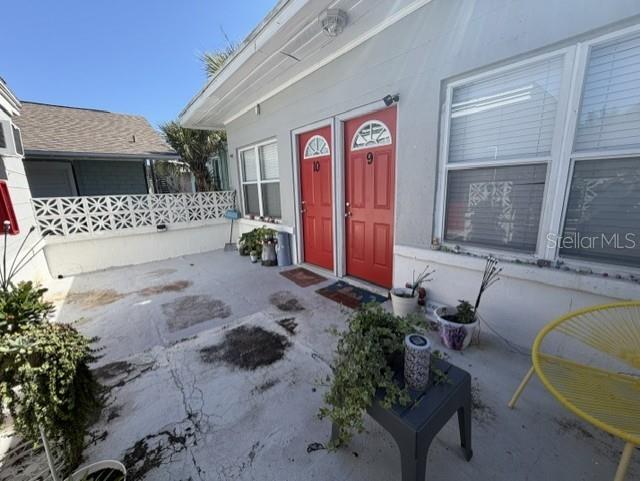 649 7th Ave N Property Photo 7