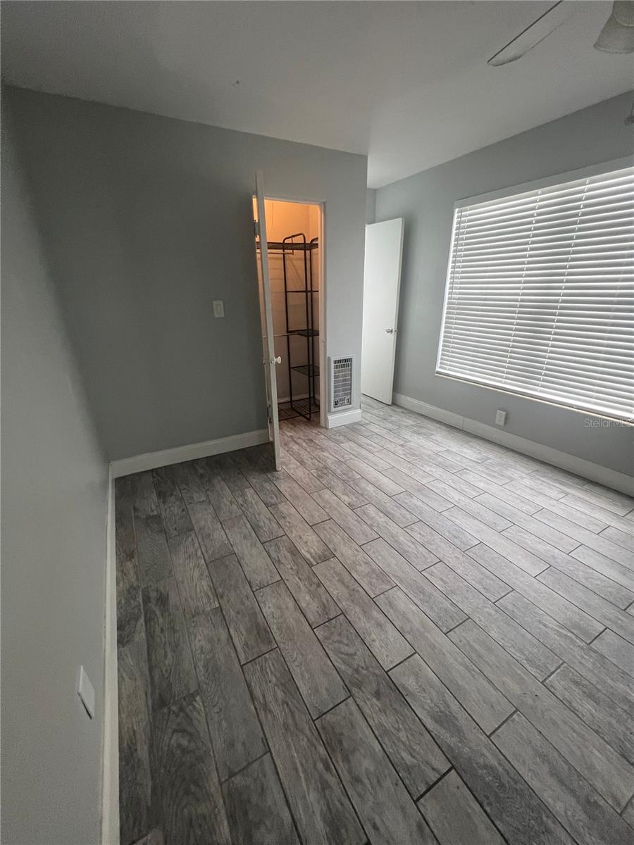 649 7th Ave N Property Photo 14