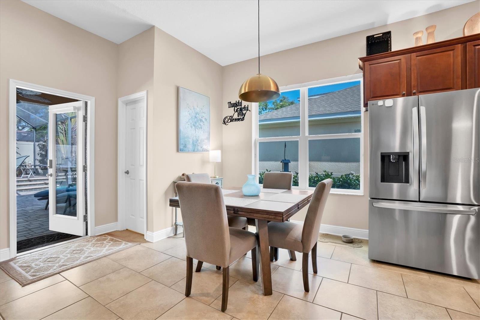 1212 Lorea Ln Property Photo 16
