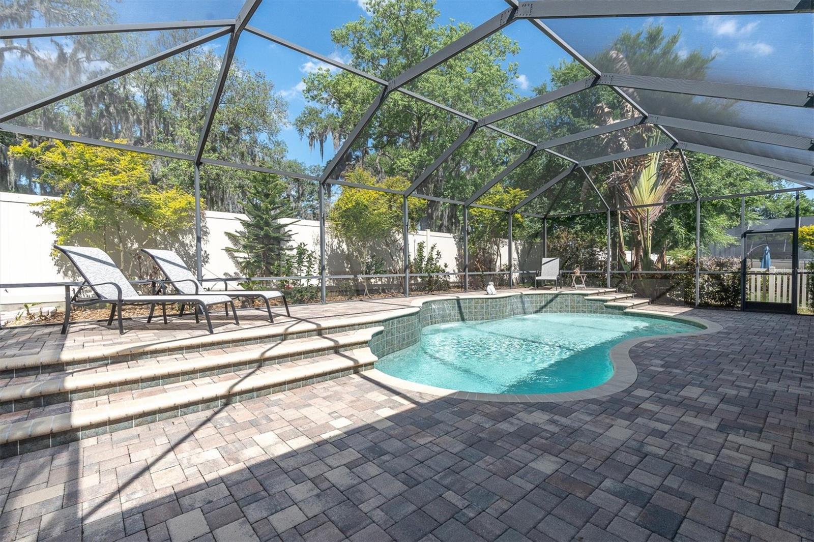 1212 Lorea Ln Property Photo 44