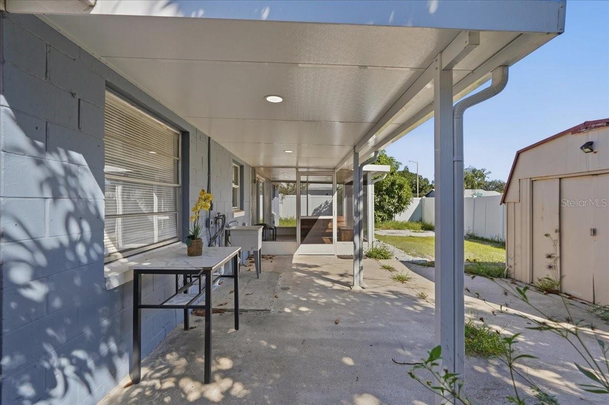 7603 Woodland Oaks Ct Property Photo 30