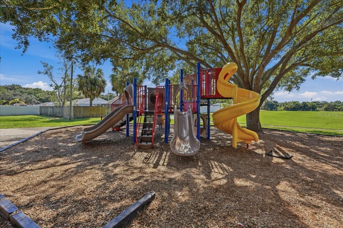 7603 Woodland Oaks Ct Property Photo 53