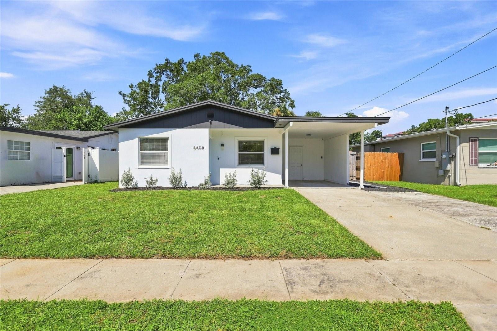6605 S MASCOTTE ST Property Photo 1