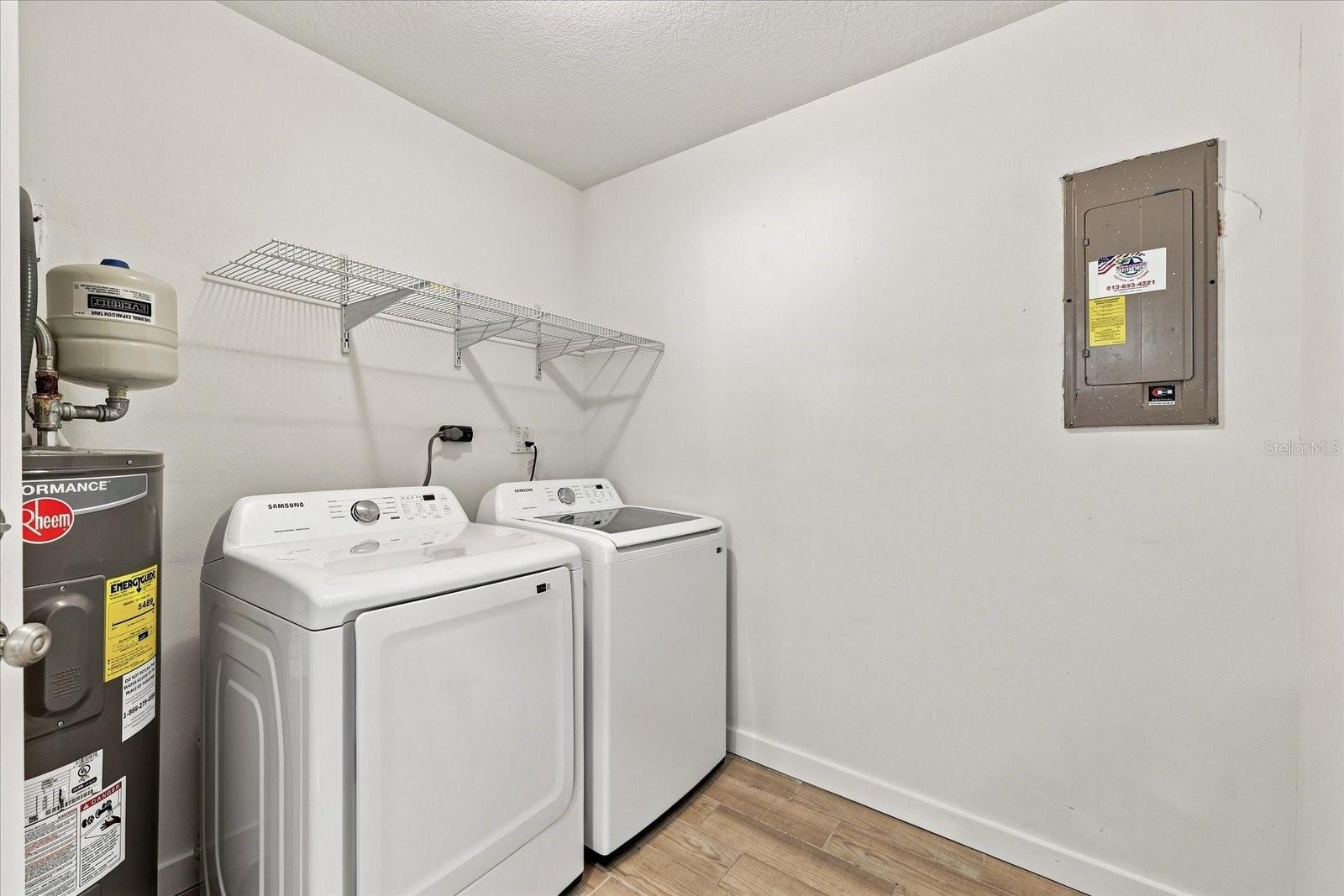 6605 S Mascotte St Property Photo 9