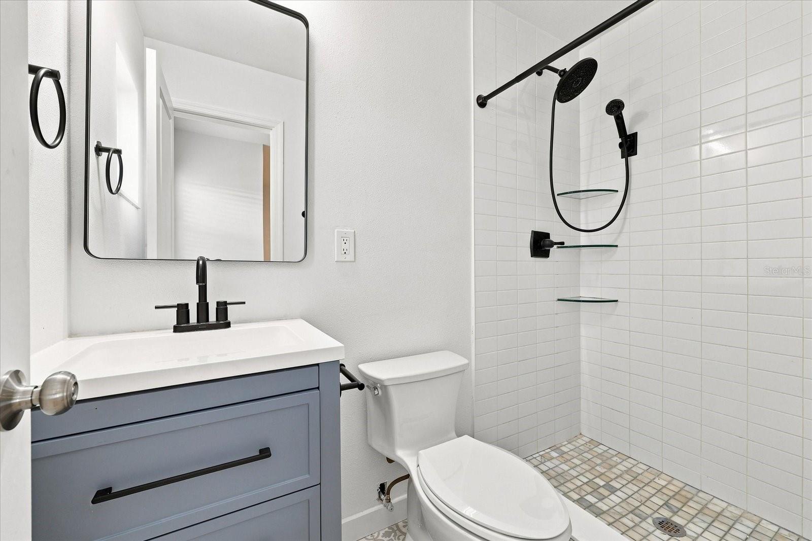 6605 S Mascotte St Property Photo 11