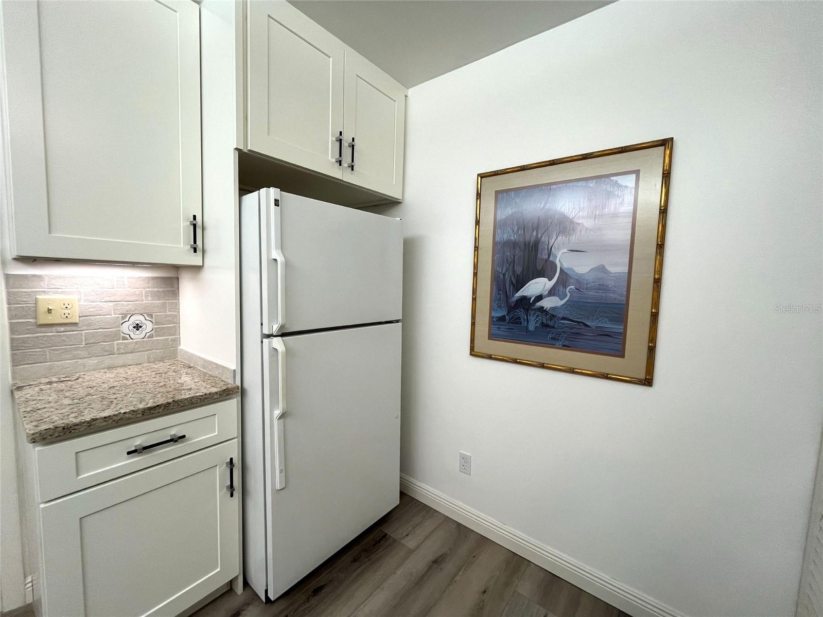 100 Bluff View Dr #211a Property Photo 7