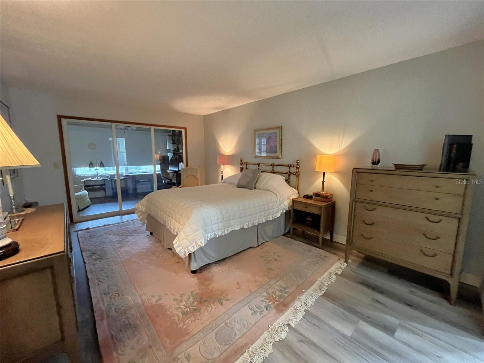 100 Bluff View Dr #211a Property Photo 18