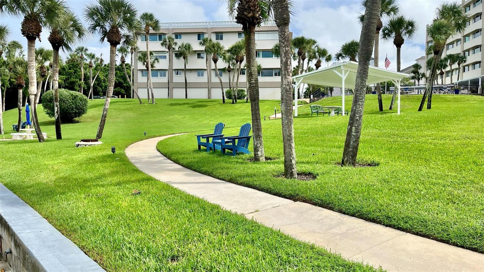 100 Bluff View Dr #211a Property Photo 36