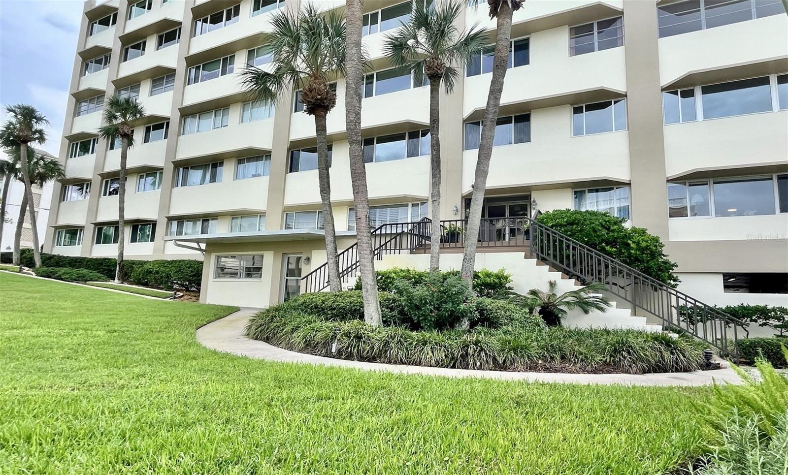 100 Bluff View Dr #211a Property Photo 48