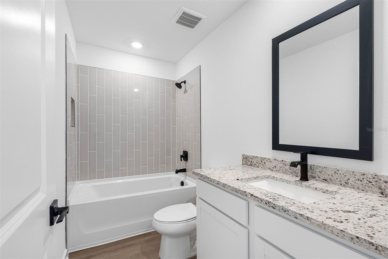 7118 Canopy Ln Property Photo 12