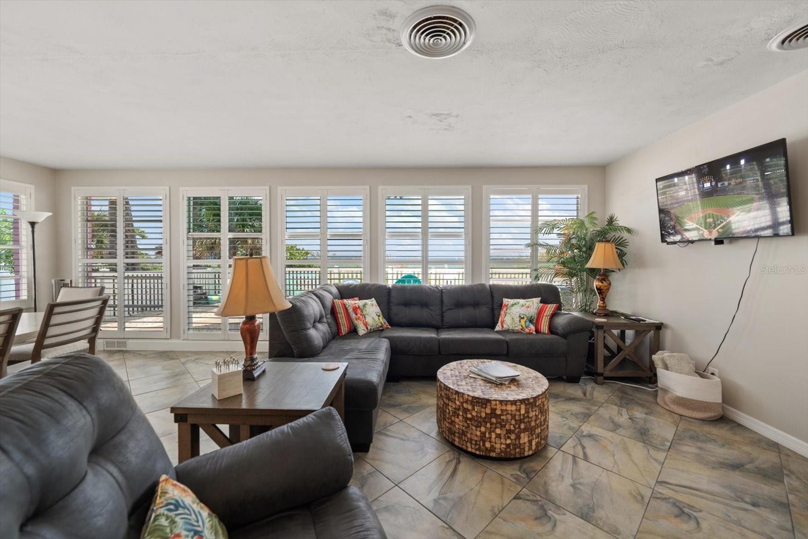 1512 Gulf Blvd Property Photo 33