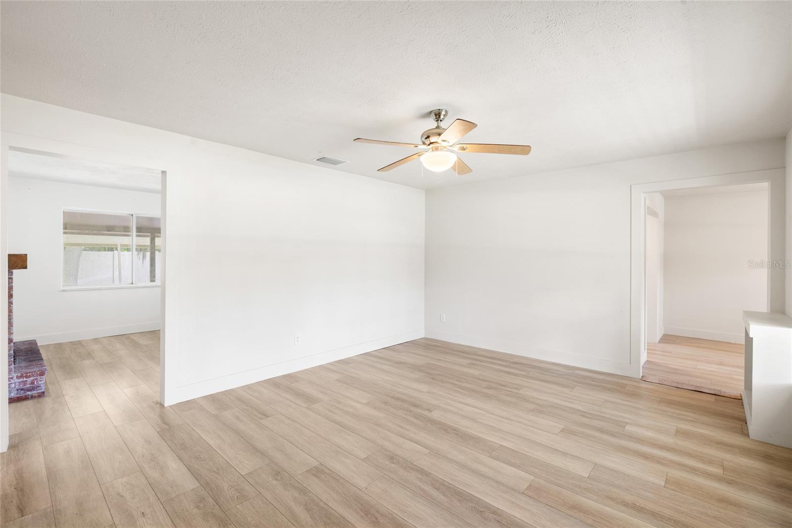 8212 Sunny Vale Pl #b Property Photo 9